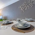 New Cattenom - For Teams & Families - 2 To 5 Beds, 3-min Parking Hayange