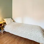 Апартаменты New Cattenom - For Teams & Families - 2 To 5 Beds, 3-min Parking Hayange
