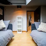 New Cattenom - For Teams & Families - 2 To 5 Beds, 3-min Parking דירה