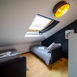New Cattenom - For Teams & Families - 2 To 5 Beds, 3-min Parking