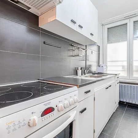 Apartment Matcha - 3 Min Parking, Wi-fi, Nespresso - Spacieux & Serein, Ideal Pros Et Familles - Spacious & Serene, Perfect For Pros & Families