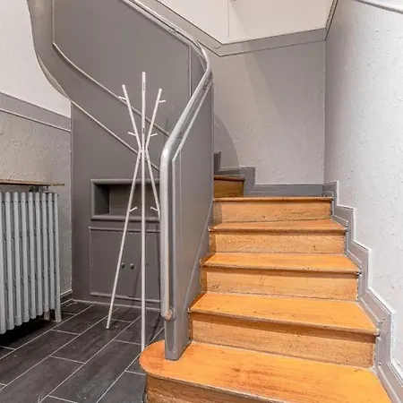 Apartment Matcha - 3 Min Parking, Wi-fi, Nespresso - Spacieux & Serein, Ideal Pros Et Familles - Spacious & Serene, Perfect For Pros & Families Hayange