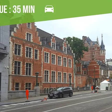 1 & 4 Appts - 1 A 4 Lits - 1 A 7 Pers - Max 25 Pers - 1 Immeuble - Confort, Flexibilite ------ - 1 & 4 Apts - 1 To 4 Beds - 1 To 7 Guests - Up To 25 - Same Building -- Cattenom