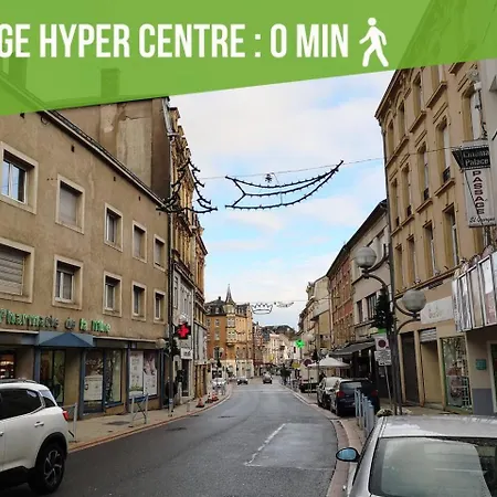 1 & 4 Appts - 1 A 4 Lits - 1 A 7 Pers - Max 25 Pers - 1 Immeuble - Confort, Flexibilite ------ - 1 & 4 Apts - 1 To 4 Beds - 1 To 7 Guests - Up To 25 - Same Building -- Cattenom Lägenhet
