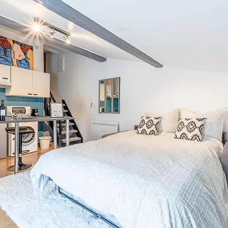 Διαμέρισμα 1 & 5 Appts - 1 A 4 Lits - 1 A 7 Pers - Max 31 Pers - 1 Immeuble - Confort, Flexibilite ------ - 1 & 5 Apts - 1 To 4 Beds - 1 To 7 Guests - Up To 31 - Same Building -- Cattenom Hayange