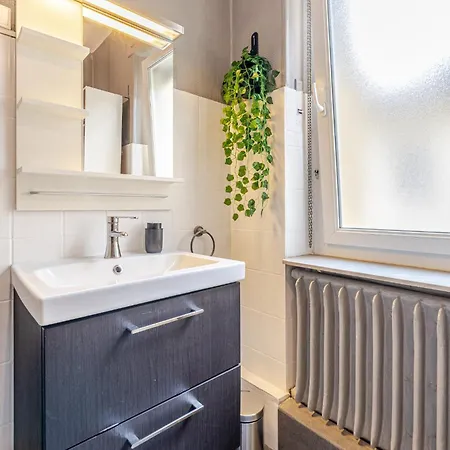 Matcha - 3 Min Parking, Wi-fi, Nespresso - Spacieux & Serein, Ideal Pros Et Familles - Spacious & Serene, Perfect For Pros & Families * Hayange