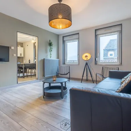 1 & 5 Appts - 1 A 4 Lits - 1 A 7 Pers - Max 31 Pers - 1 Immeuble - Confort, Flexibilite ------ - 1 & 5 Apts - 1 To 4 Beds - 1 To 7 Guests - Up To 31 - Same Building -- Cattenom Διαμέρισμα