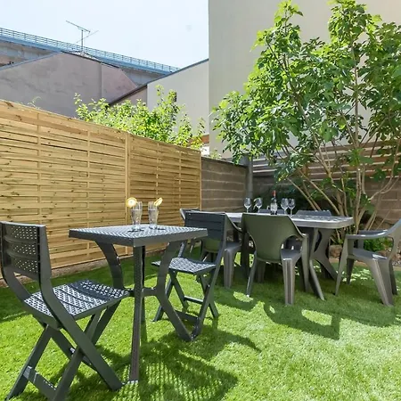 1 & 5 Appts - 1 A 4 Lits - 1 A 7 Pers - Max 31 Pers - 1 Immeuble - Confort, Flexibilite ------ - 1 & 5 Apts - 1 To 4 Beds - 1 To 7 Guests - Up To 31 - Same Building -- Cattenom Διαμέρισμα Hayange
