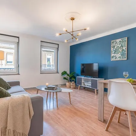 New Cattenom - For Teams & Families - 2 To 7 Beds, 3-min Parking
