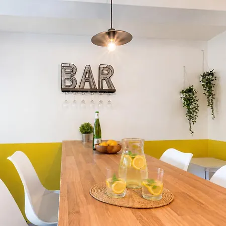 New Cattenom - For Teams & Families - 2 To 7 Beds, 3-min Parking Hayange