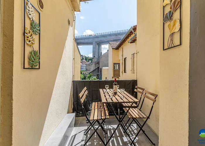 Cattenom 2 A 5 Lits Parking A 3 Min Wi Fi Ideal Equipes Pros Et Familles - 2 To 5 Beds Perfect For Workers And Families Hayange