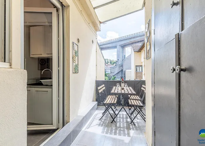 아파트 New Cattenom - For Teams & Families - 2 To 5 Beds, 3-min Parking Hayange