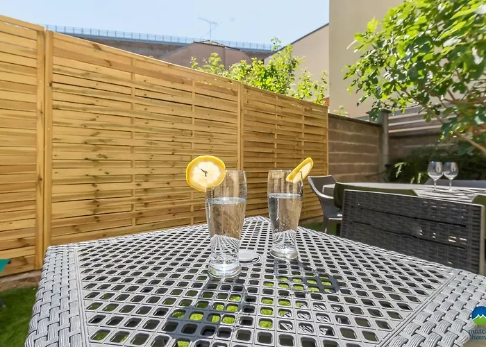 Cattenom 2 A 5 Lits Parking A 3 Min Wi Fi Ideal Equipes Pros Et Familles - 2 To 5 Beds Perfect For Workers And Families 公寓 Hayange