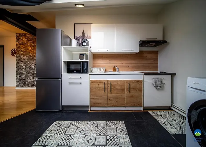 New Cattenom - For Teams & Families - 2 To 5 Beds, 3-min Parking * Hayange